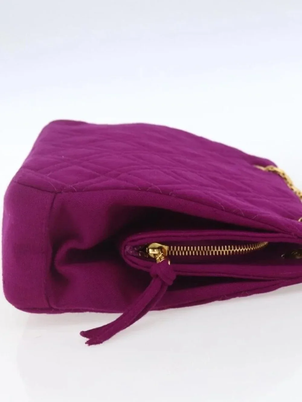 CHANEL 306745391523brand	chanel color	purple